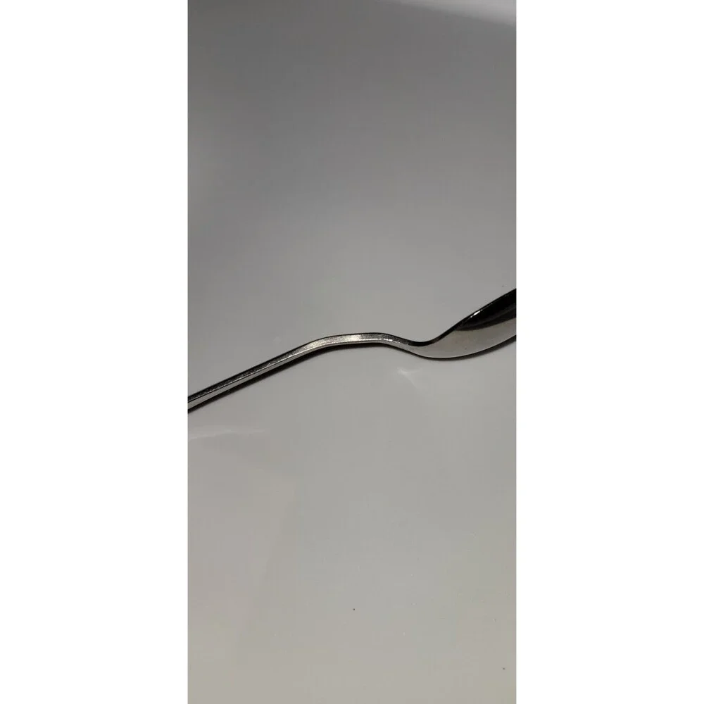 Oneida Debonair Stainless Steel Oval Soup Dinner Spoons Set of 4 – 6 7/8